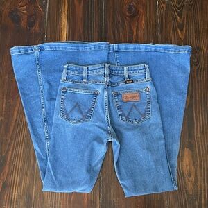 Wrangler Retro Flare Jeans, 25x34
